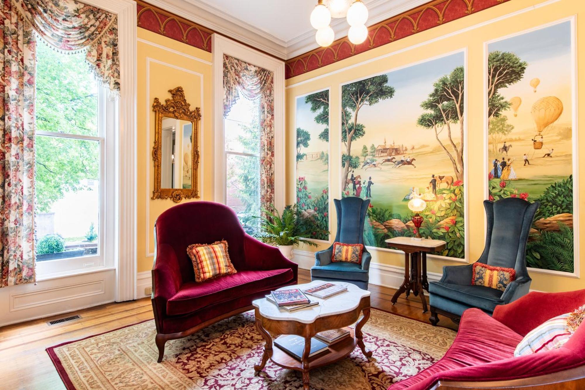Dupont Mansion Bed & Breakfast Луисвил Екстериор снимка