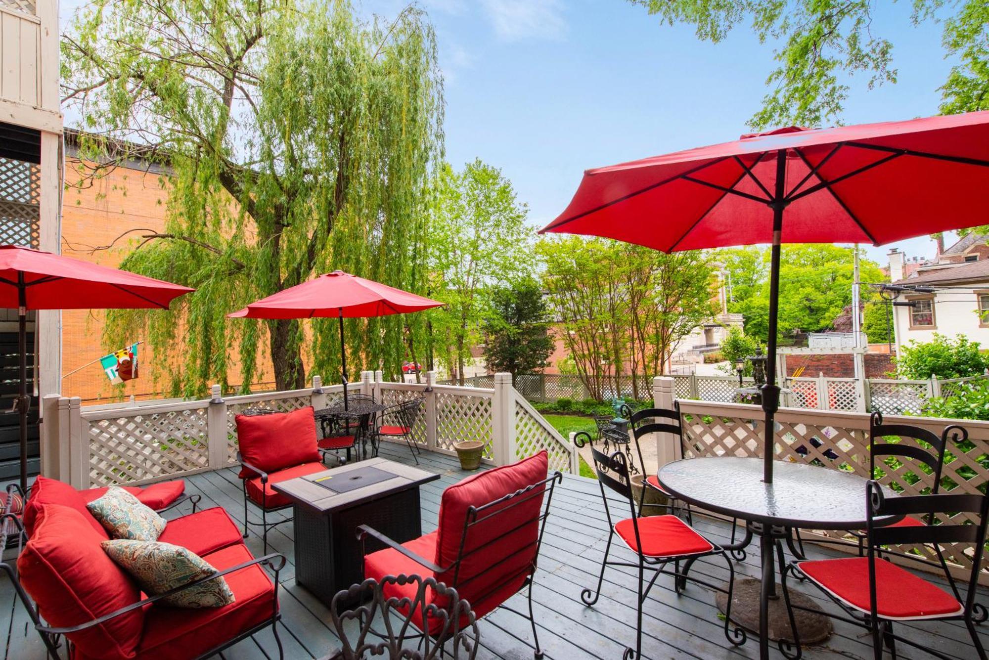 Dupont Mansion Bed & Breakfast Луисвил Екстериор снимка